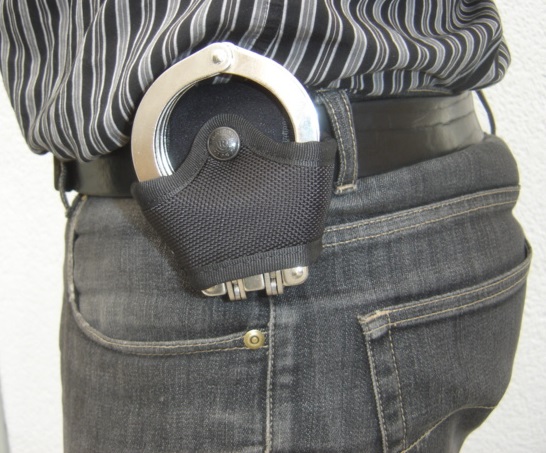Actieve radar handboeien holster M06/1001
